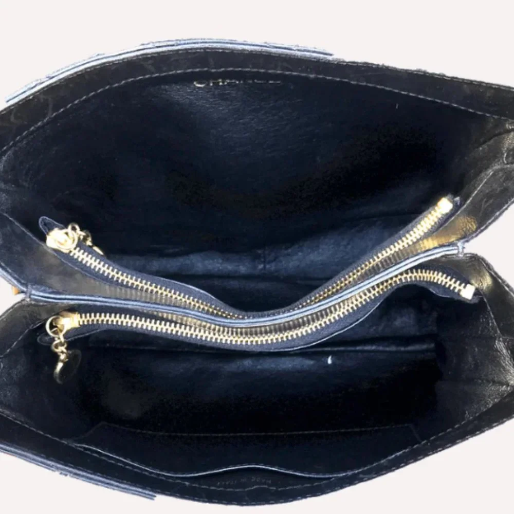 1997-1999 Chanel Shoulder Quilted Black Lambskin Medium Bag - Picture 4 of 15